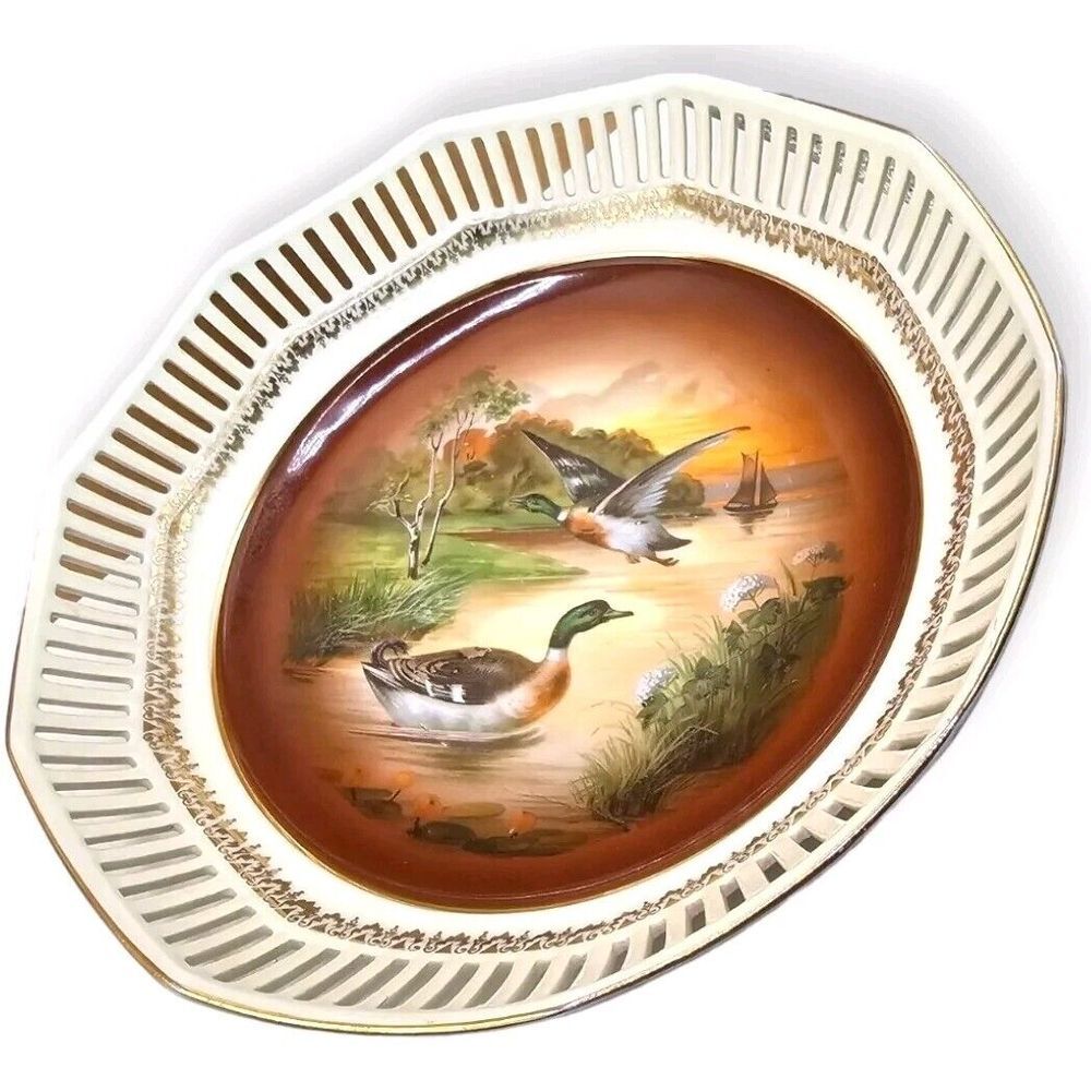 Carl Schumann Reticulated‎ Ducks on Lake Centerpiece/Fruit Bowl Circa 1918-1929